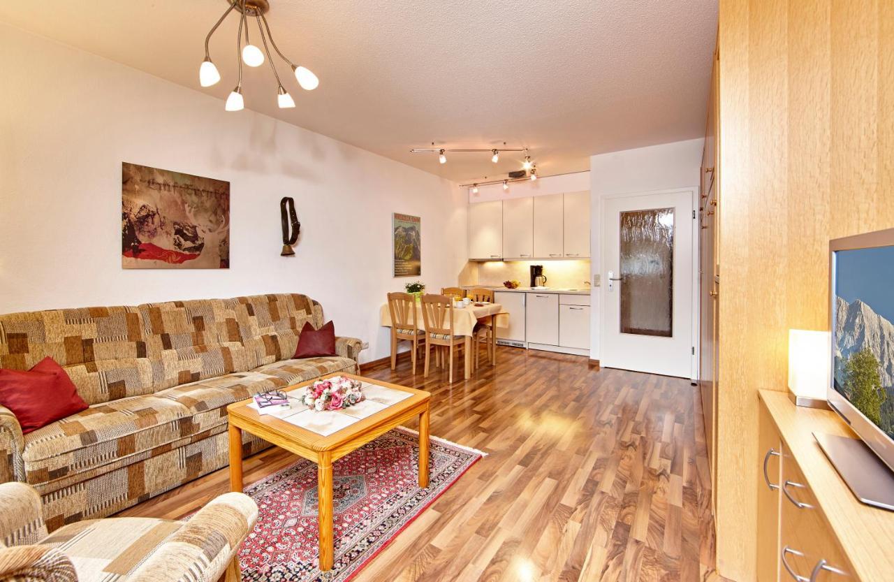 Ferienwohnung Alpenkette Garmisch-Partenkirchen Exterior foto