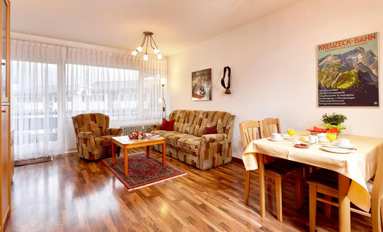 Ferienwohnung Alpenkette Garmisch-Partenkirchen Exterior foto